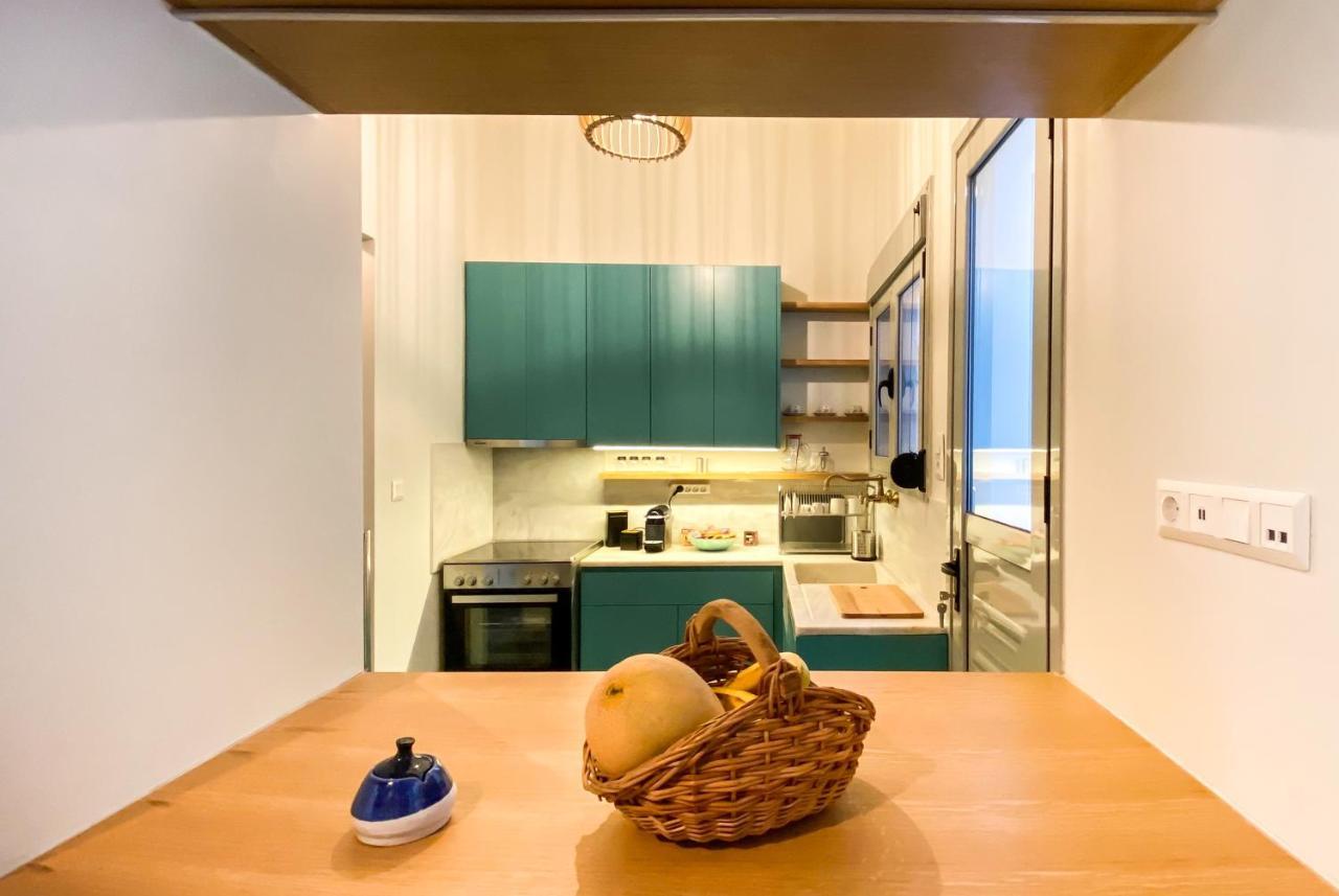 Acropolis Slow Living Apt Under The Parthenon Ateny Zewnętrze zdjęcie